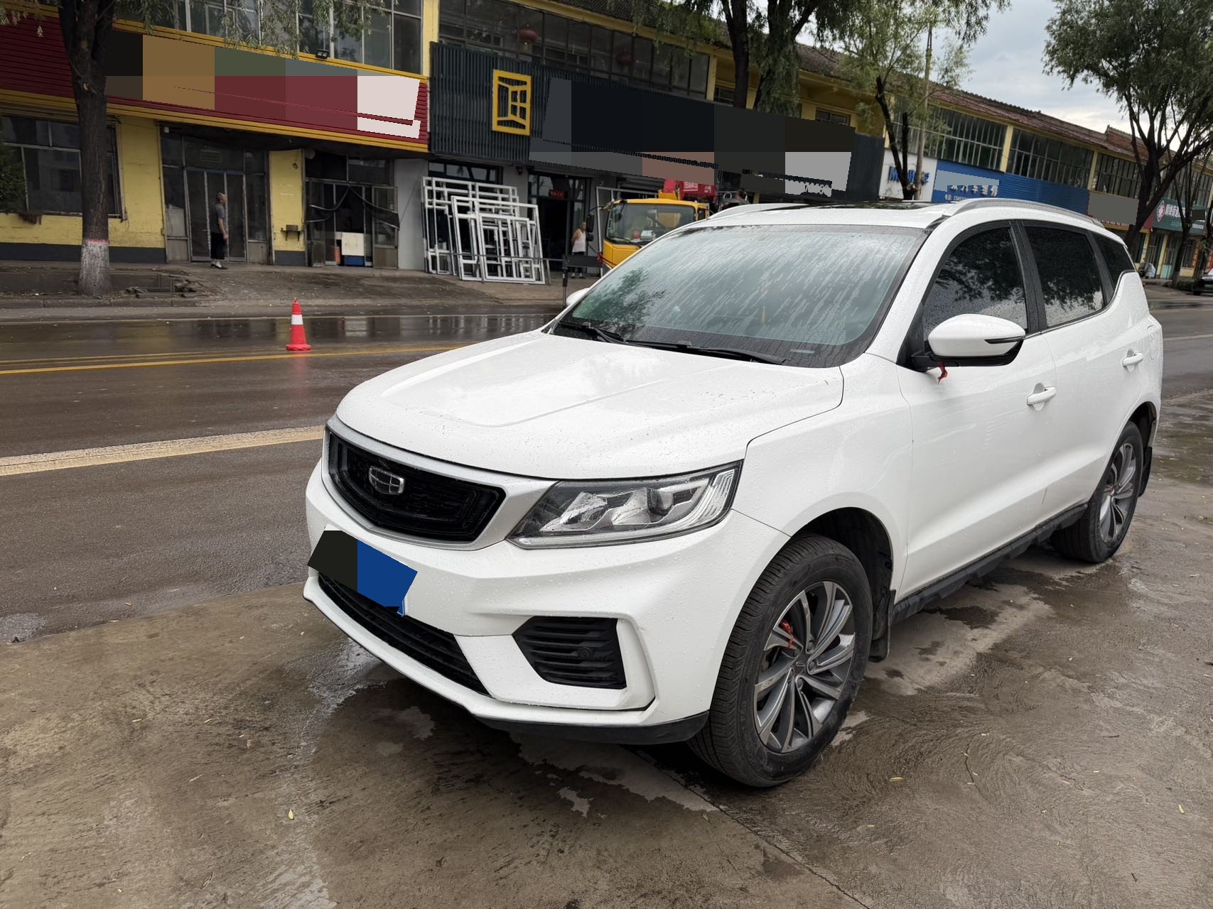 GEELY Vision X6 2020 GEELY Vision X6 2020 car image
