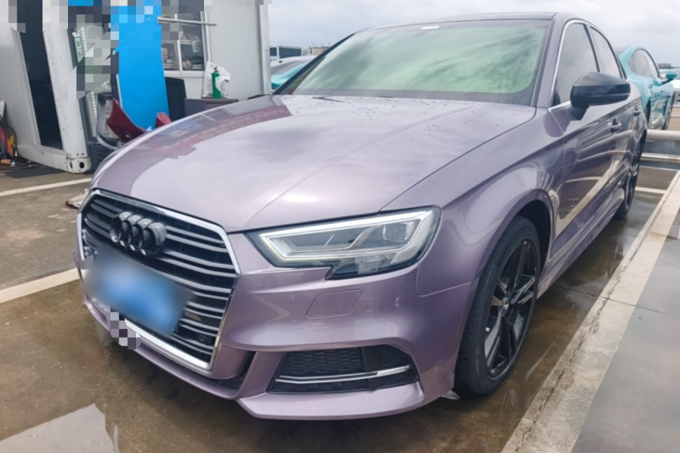 Audi A3 2019 immagine di auto #2