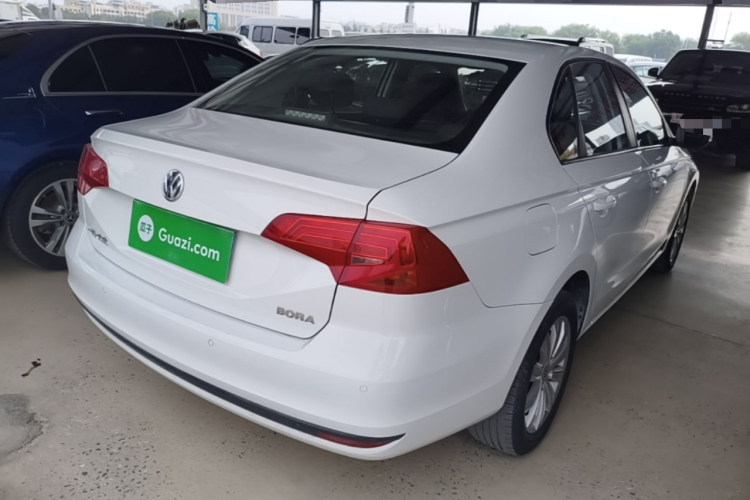 Volkswagen Bora 2021 car image #5