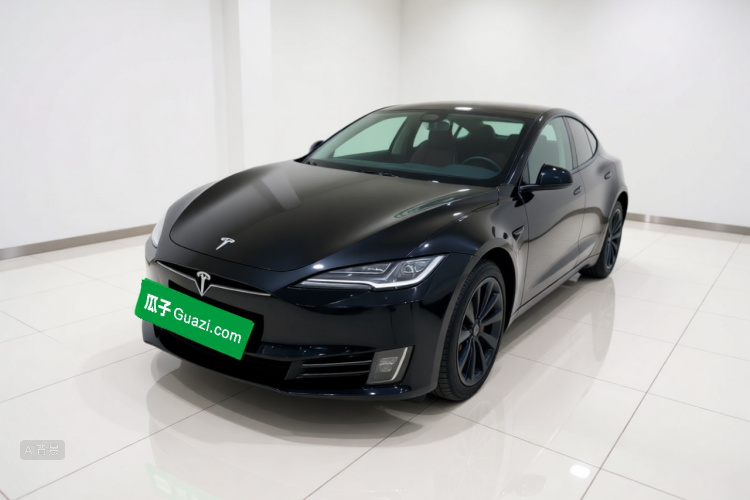 Tesla Model 3 2023 immagine di auto #2