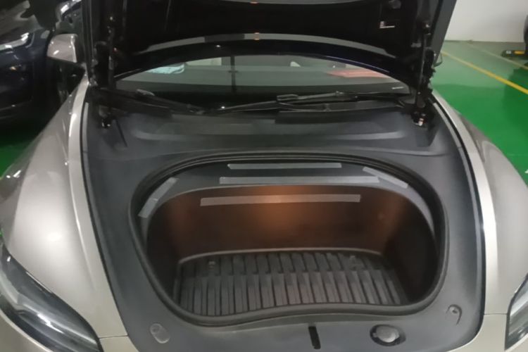 Tesla Model 3 2024 #20 Tesla Model 3 2024 car image #20