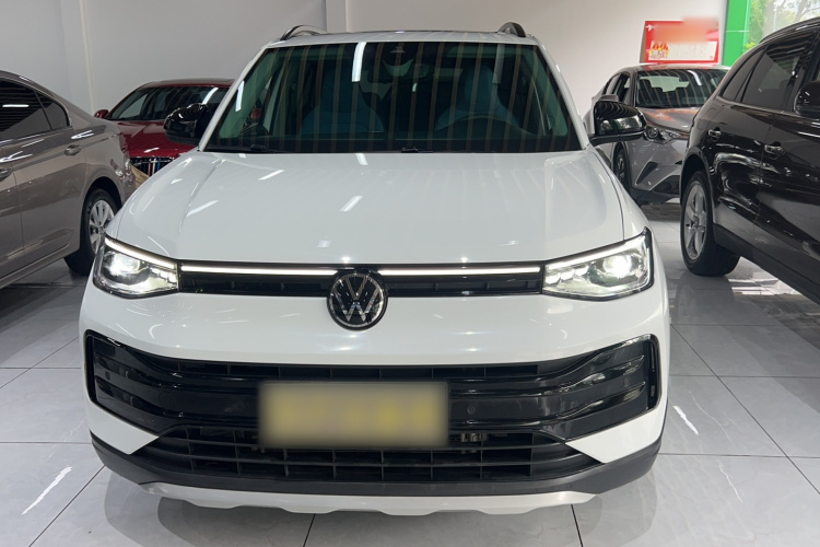 Volkswagen Tharu 2025 #4 Volkswagen Tharu 2025 car image #4