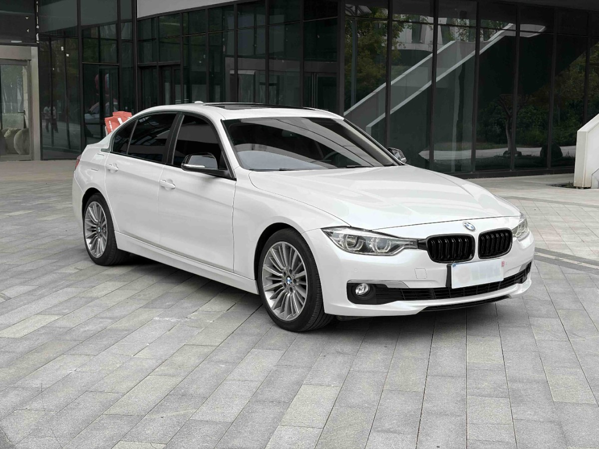 BMW 3 Series 2019 #2 BMW 3 Series 2019 immagine di auto #2