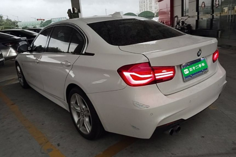 BMW 3 Series 2017 #5 BMW 3 Series 2017 car image #5