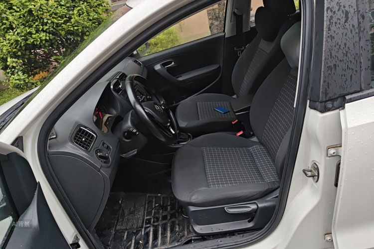 Volkswagen Polo 2016 #17 Volkswagen Polo 2016 car image #17