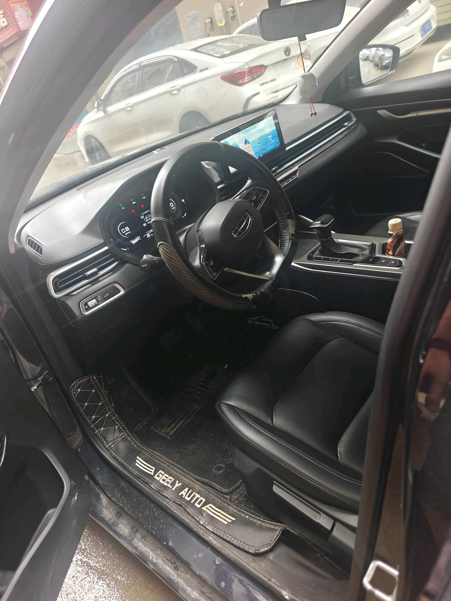GEELY Emgrand 2022 #6 GEELY Emgrand 2022 car image #6