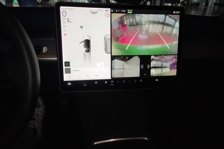 Tesla Model 3 2021 #17 Tesla Model 3 2021 car image #17