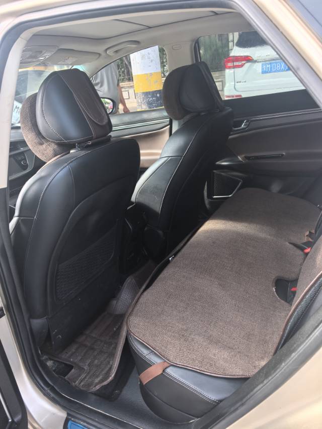GEELY Emgrand GS 2017 car image #7