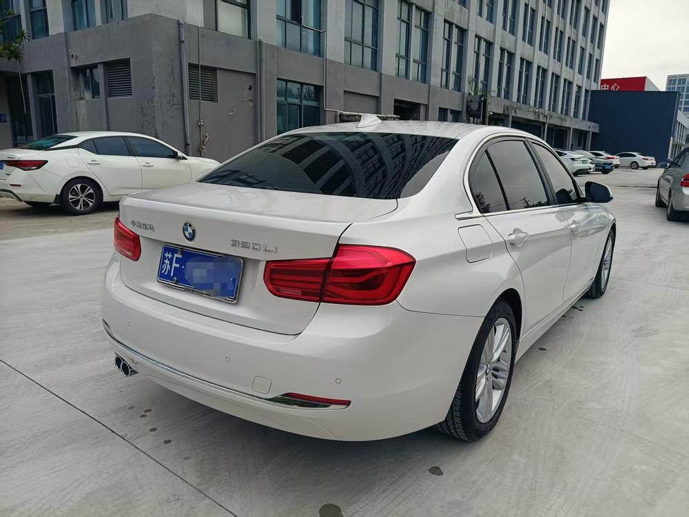 BMW 3 Series 2017 #6 BMW 3 Series 2017 صورة سيارة #6
