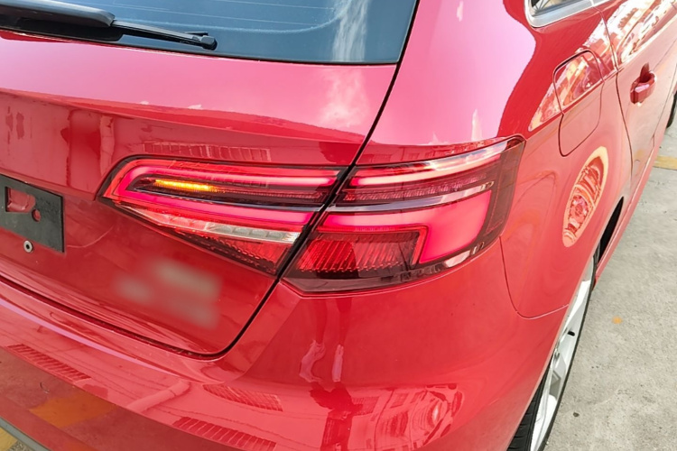 Audi A3 2019 car image #8