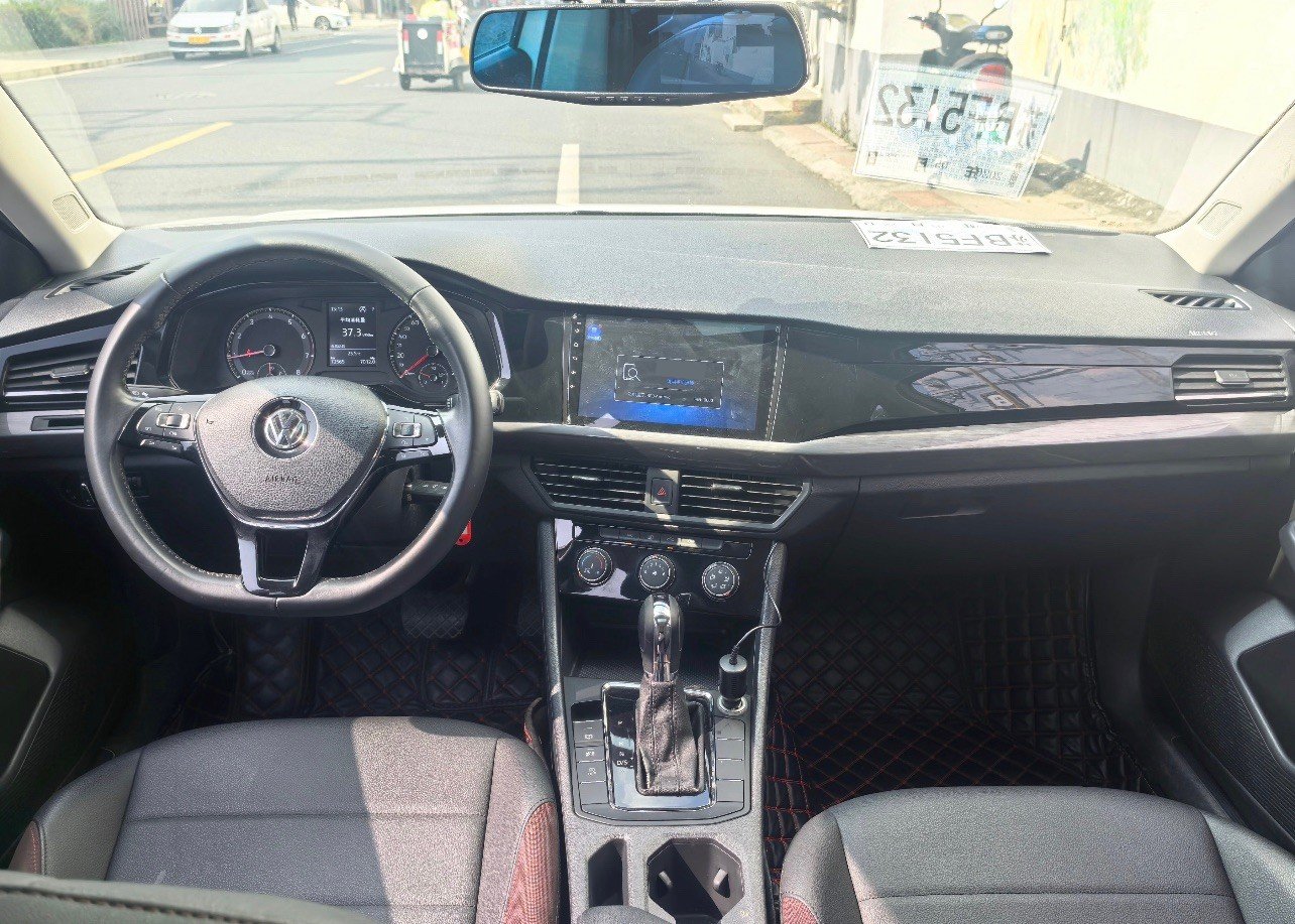 Volkswagen Bora 2019 #5 Volkswagen Bora 2019 car image #5