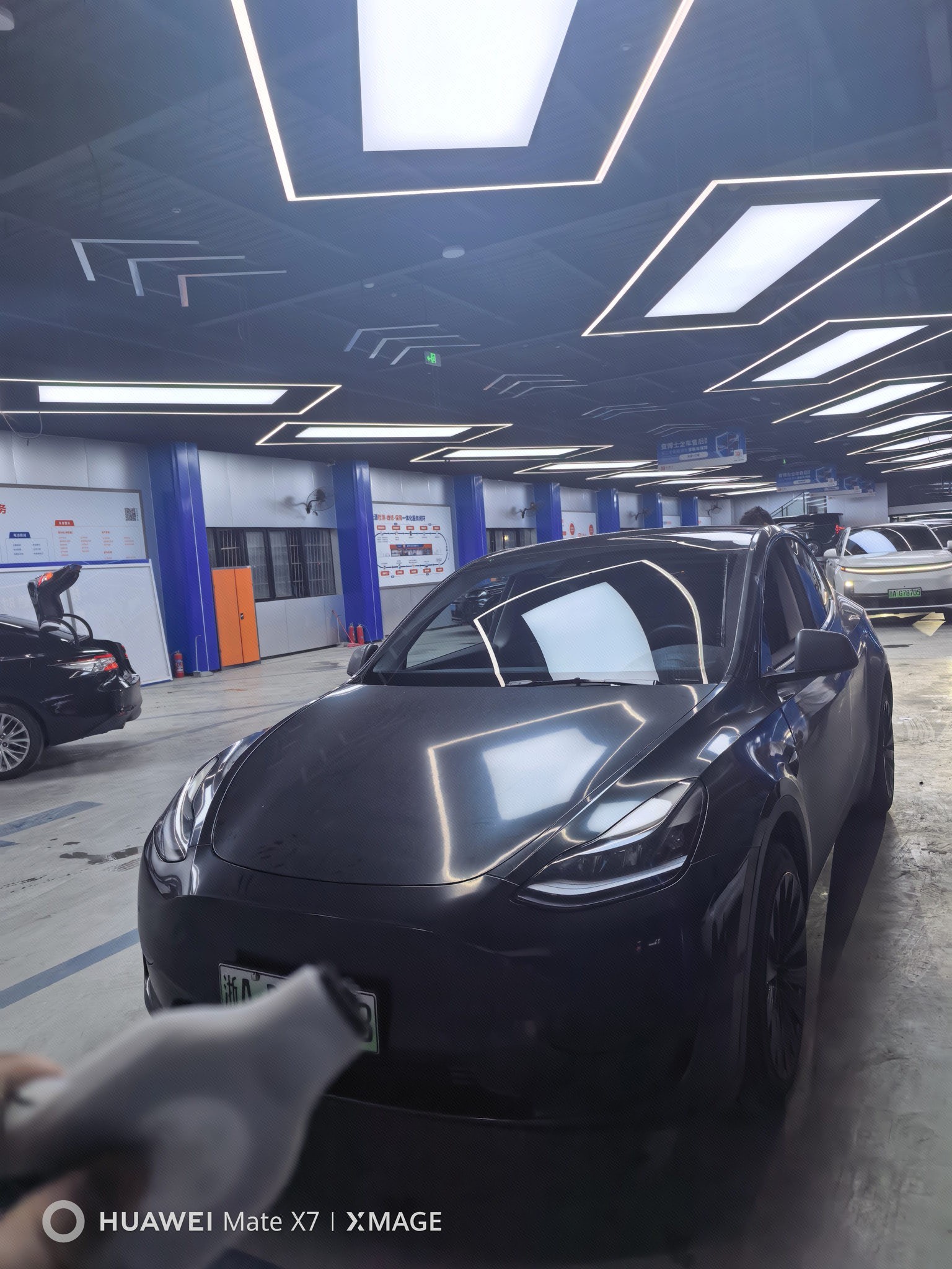 Tesla Model Y 2023 Tesla Model Y 2023 car image