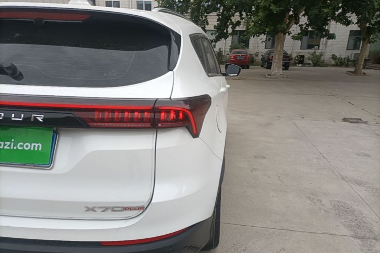 Jetour X70 PLUS 2024 #8 Jetour X70 PLUS 2024 car image #8