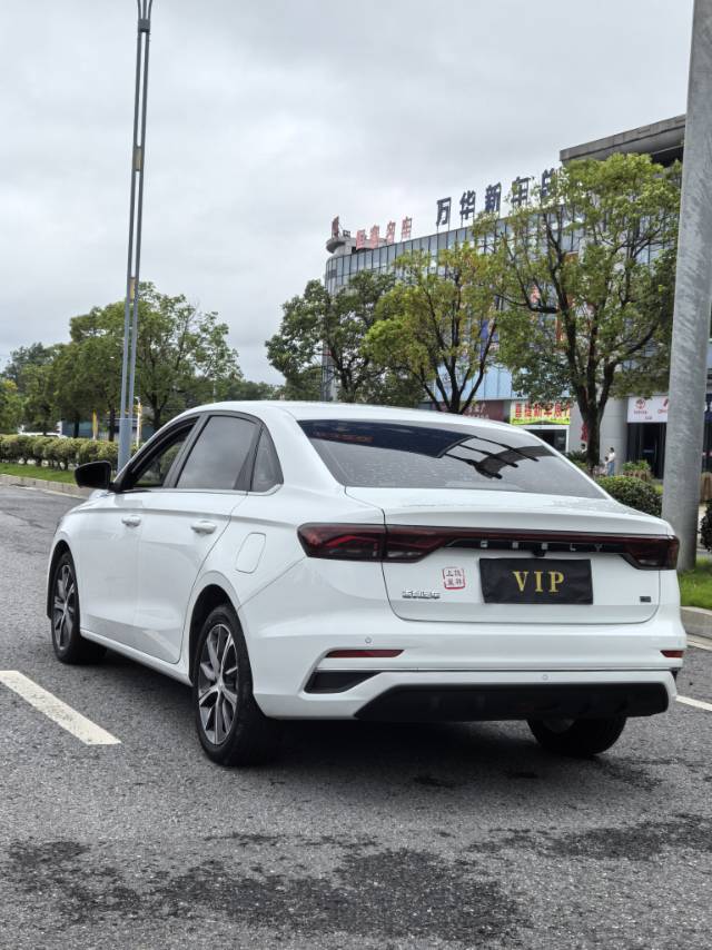 GEELY Emgrand 2024 car image #7