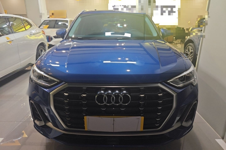 Audi Q3 2021 #3 Audi Q3 2021 car image #3