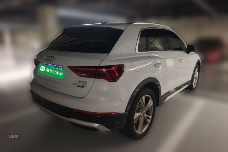 Audi Q3 2019 imagem de carro #7