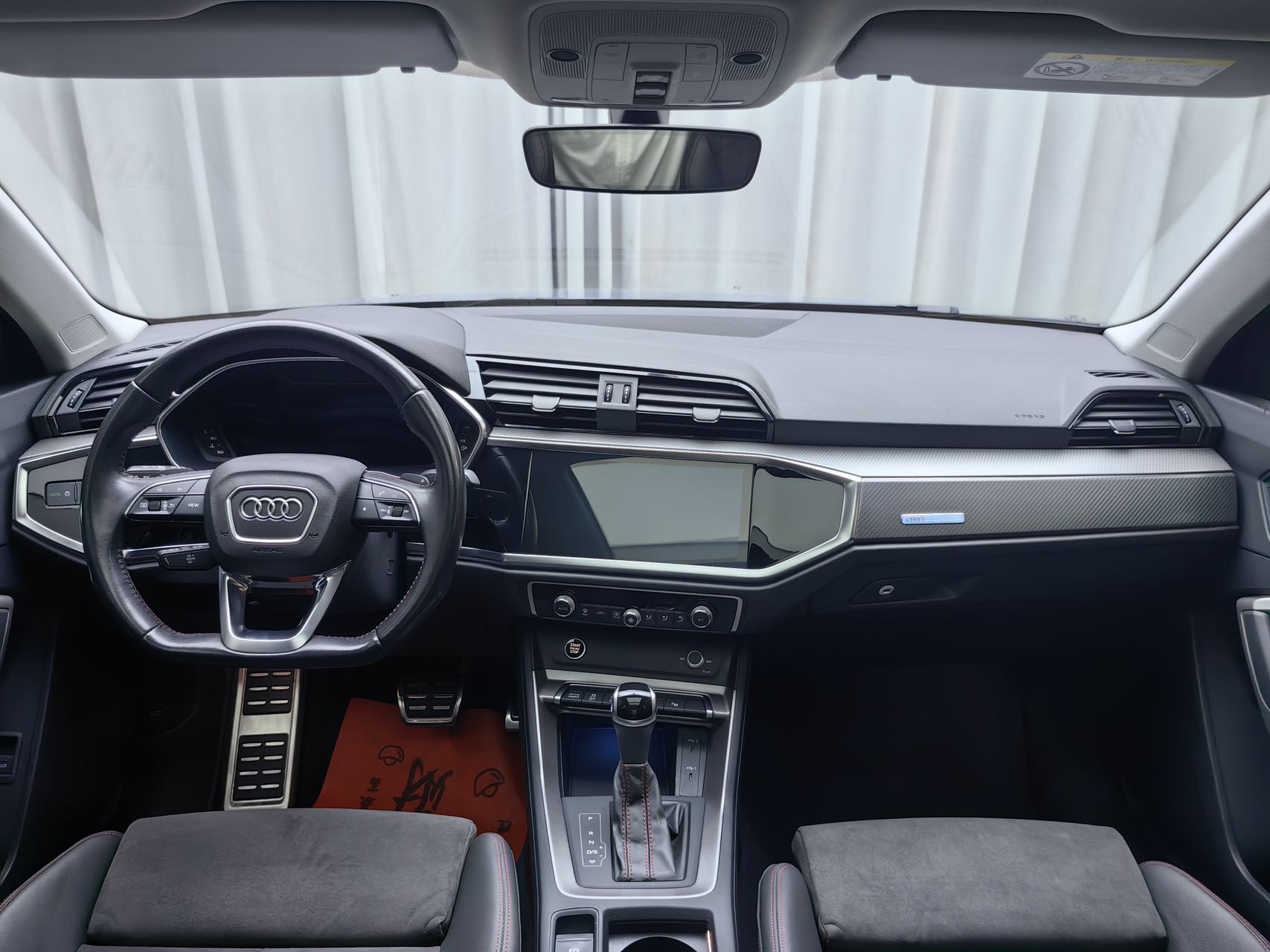 Audi Q3 2022 immagine di auto #12