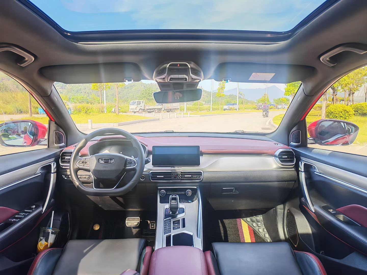 GEELY Coolray 2020 #9 GEELY Coolray 2020 car image #9
