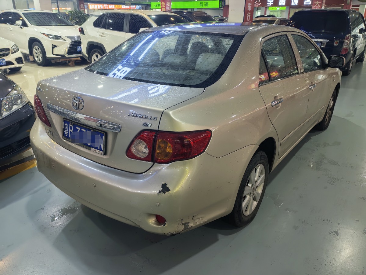 Toyota Corolla 2010 car image #2