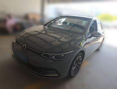 Volkswagen Golf 2024 car image 