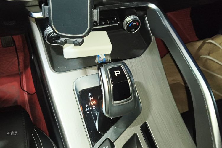 GEELY Coolray 2020 immagine di auto #16