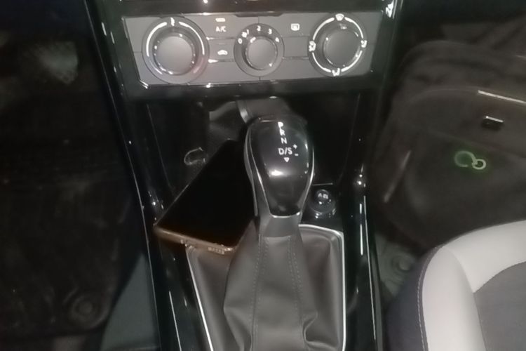 Volkswagen Tharu 2025 car image #18