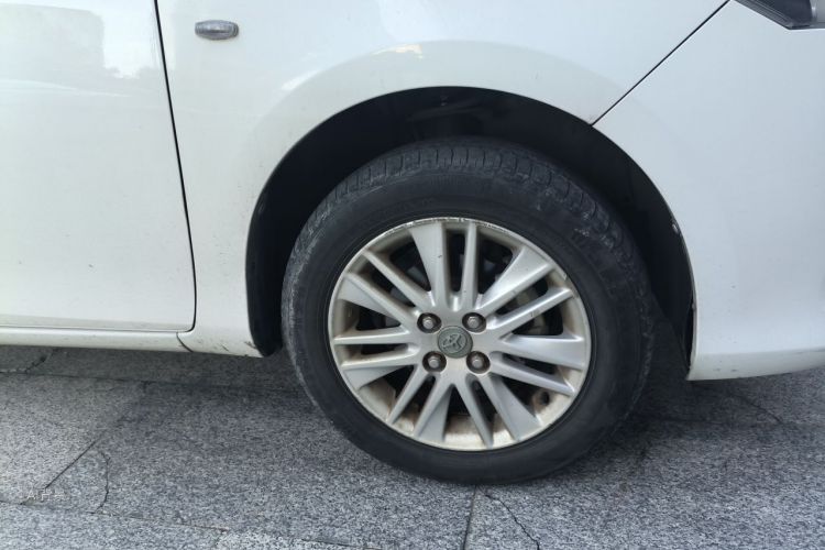 Toyota Vios 2016 صورة سيارة #9