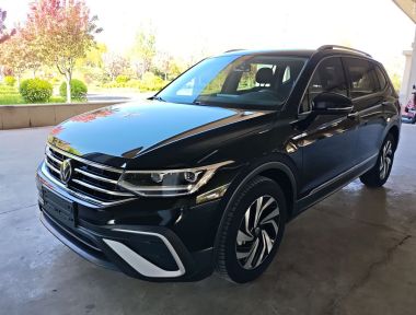 Volkswagen Tiguan L 2024 image de voiture 