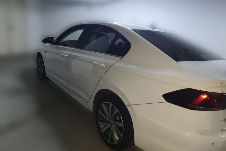 Volkswagen Bora 2019 car image #5