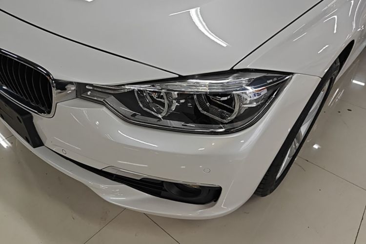 BMW 3 Series 2016 car image #23