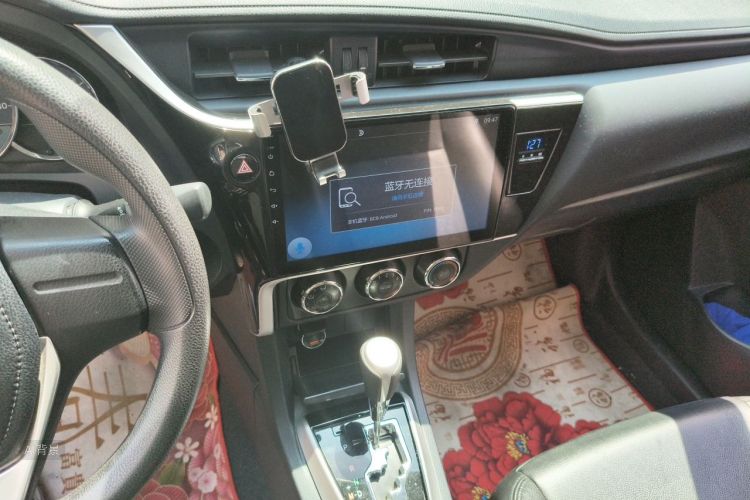 Toyota Corolla 2019 #15 Toyota Corolla 2019 car image #15