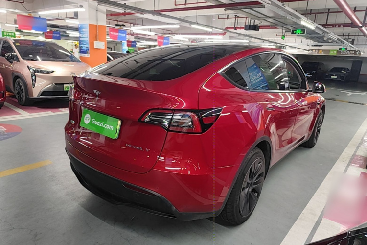 Tesla Model Y 2023 #7 Tesla Model Y 2023 car image #7