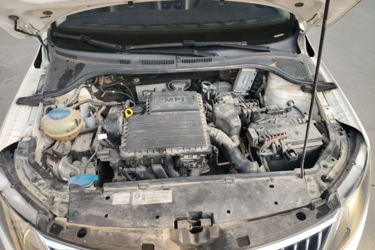 Skoda Rapid 2019 car image #22