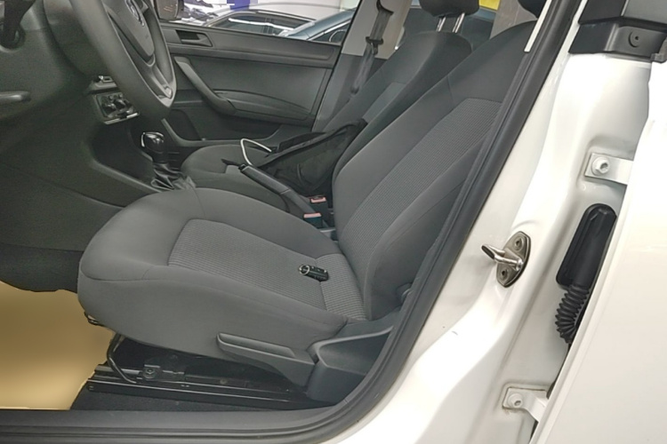 Volkswagen Santana 2021 car image #15