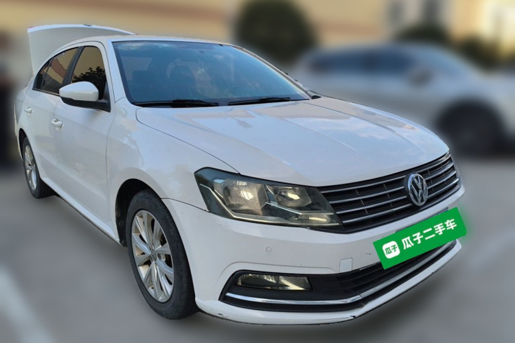 Volkswagen Lavida 2018 car image #4