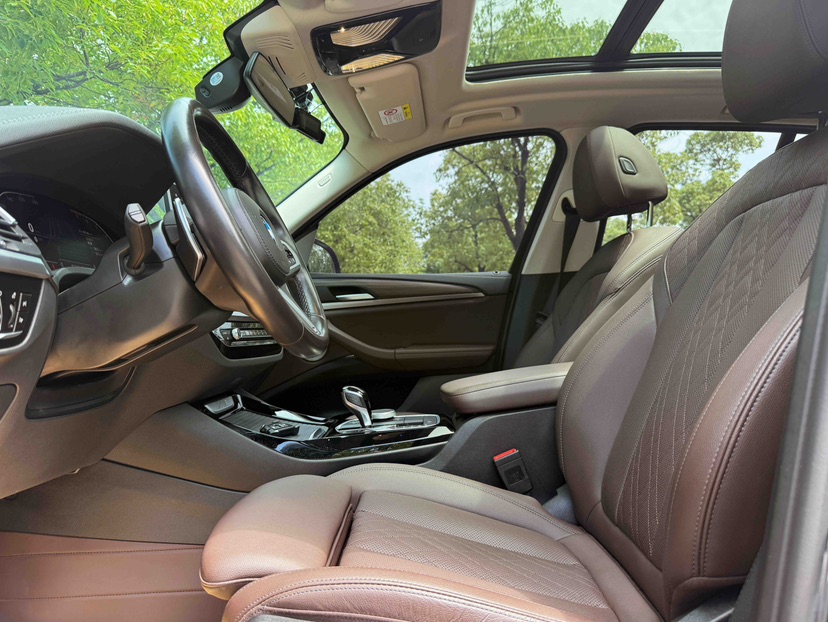 BMW X3 2022 car image #7