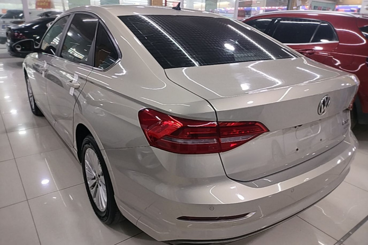 Volkswagen Lavida 2020 car image #5