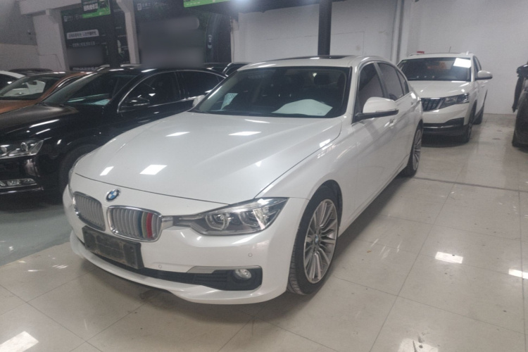 BMW 3 Series 2019 #2 BMW 3 Series 2019 car image #2