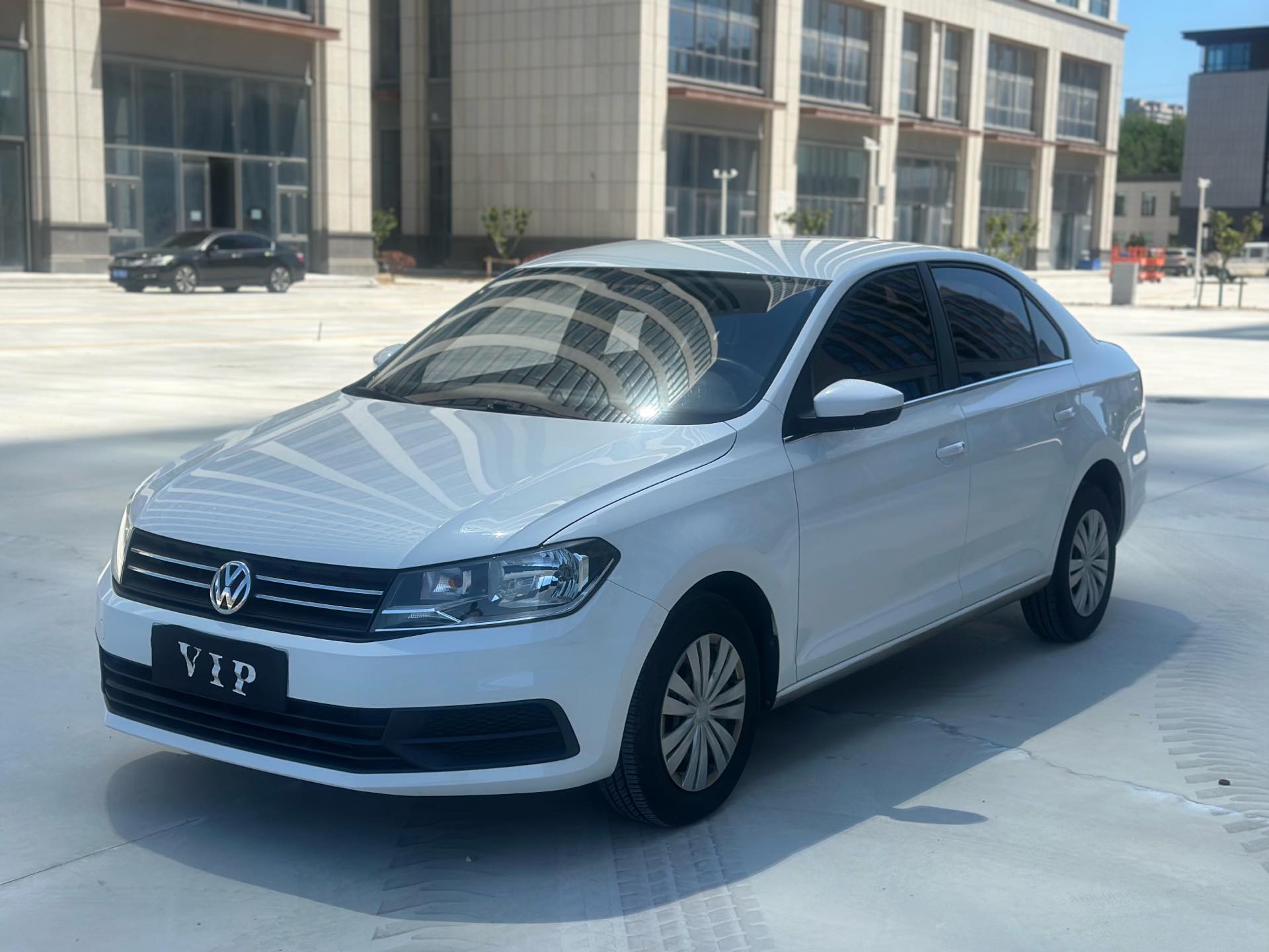 Volkswagen Santana 2019 car image 