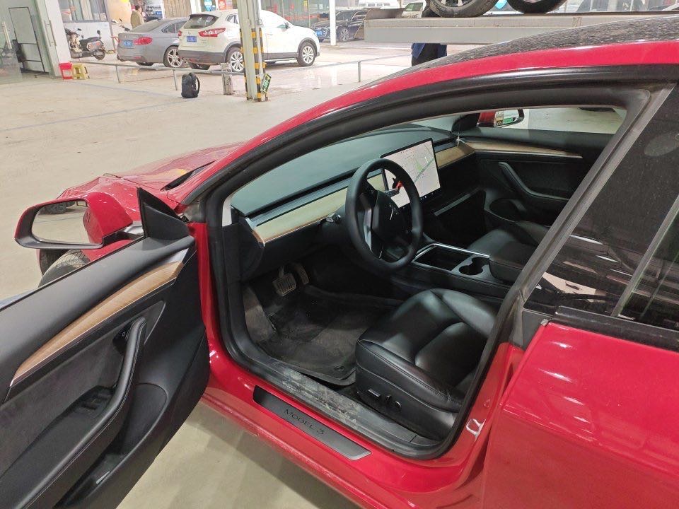 Tesla Model 3 2021 изображение автомобиля #4
