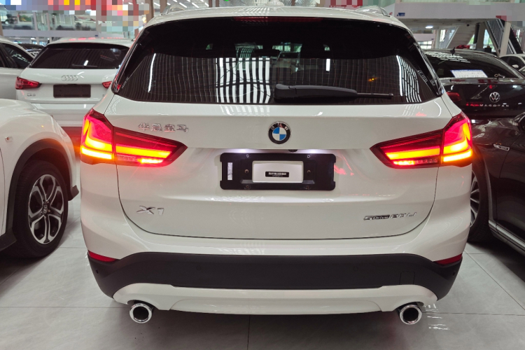 BMW X1 2020 car image #6