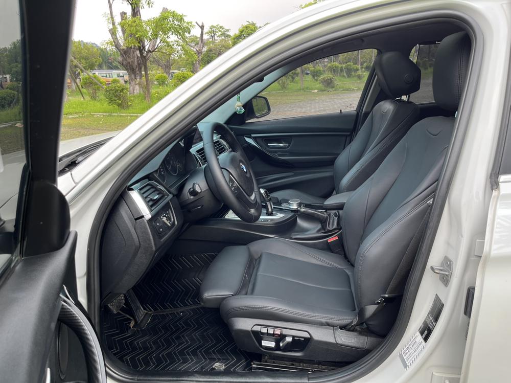 BMW 3 Series 2019 #10 BMW 3 Series 2019 car image #10