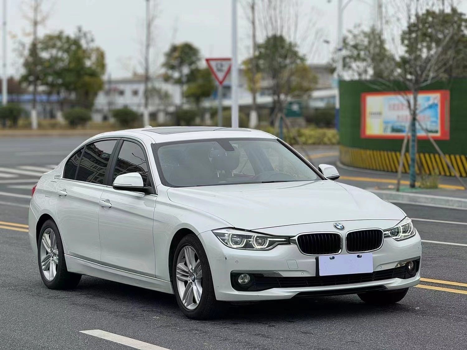 BMW 3 Series 2017 image de voiture #3