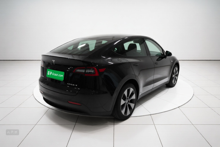 Tesla Model Y 2023 car image #7