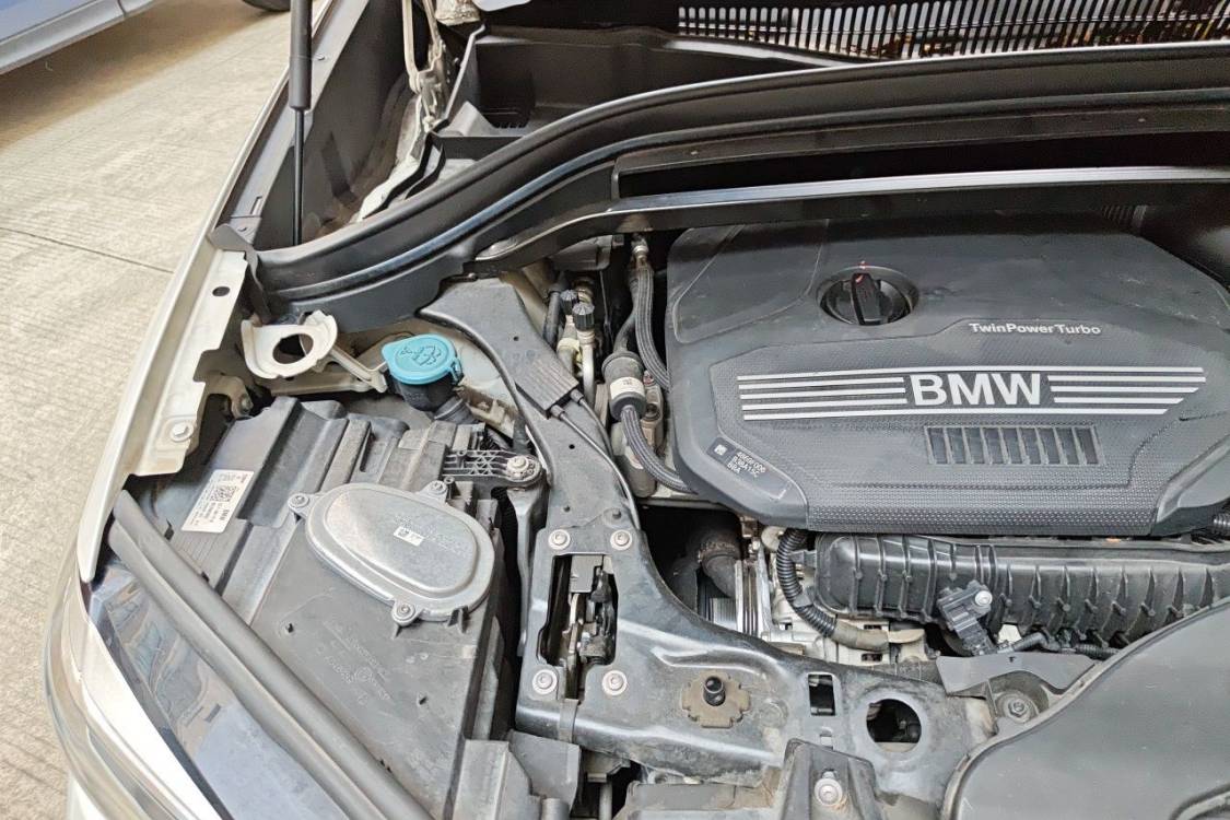 BMW X1 2020 car image #11