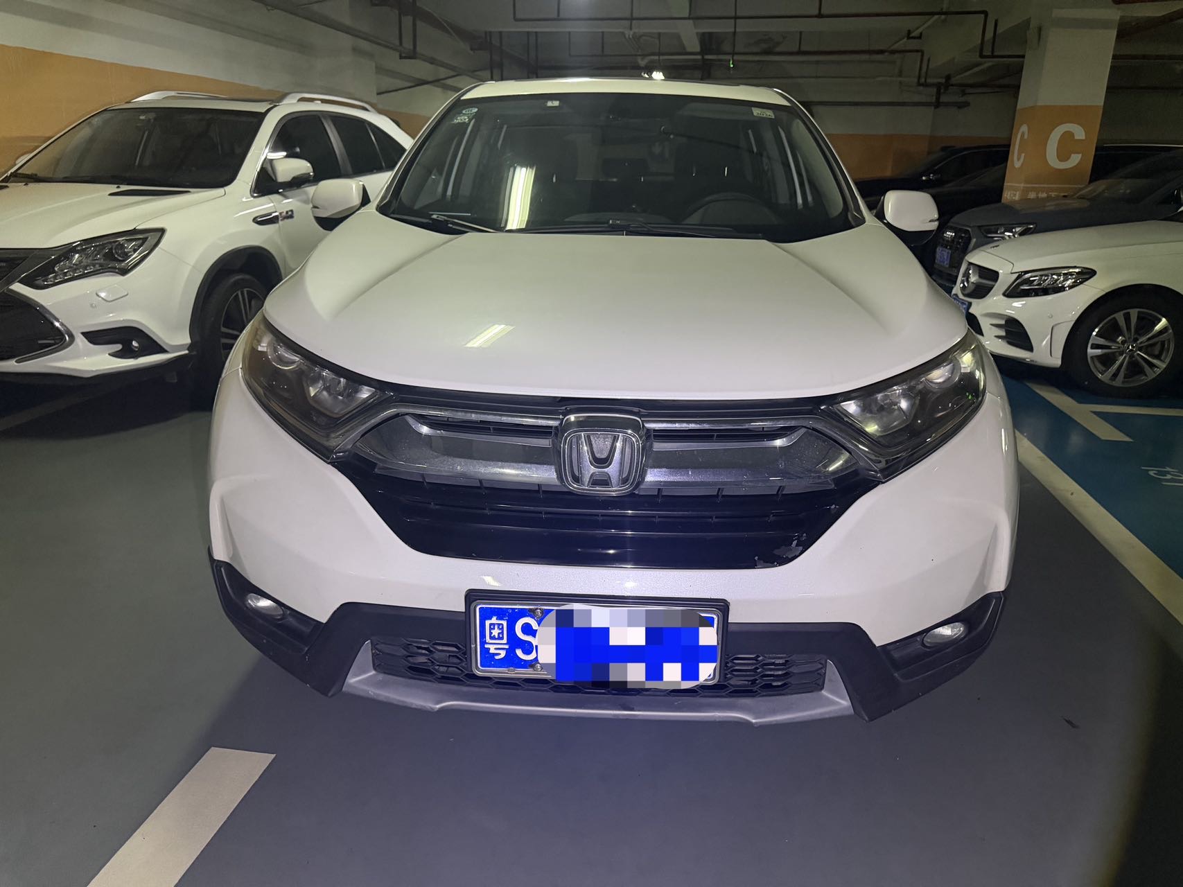 Honda CR-V 2018 car image #2