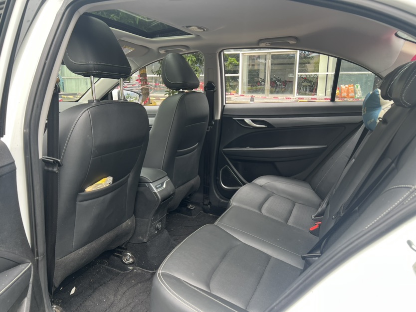 GEELY Emgrand 2021 #9 GEELY Emgrand 2021 car image #9