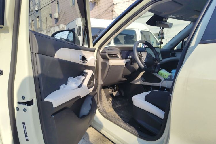 BYD YuanUP 2026 #9 BYD YuanUP 2026 car image #9