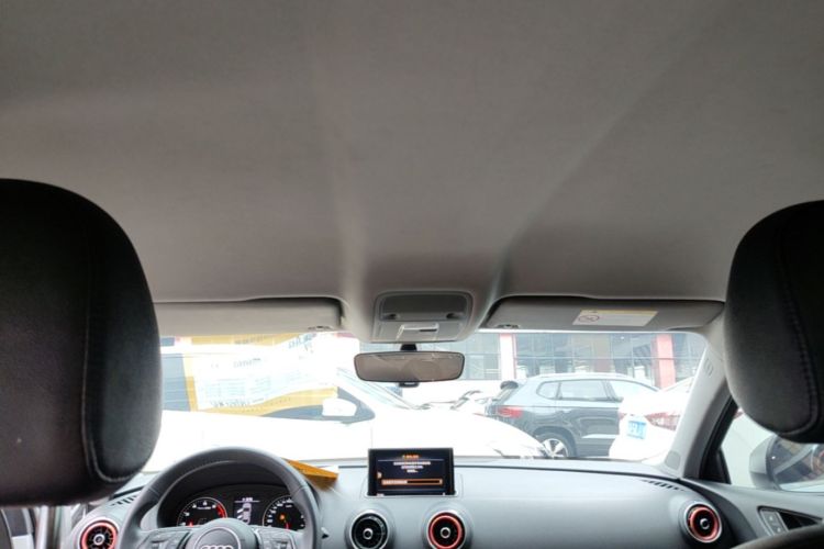 Audi A3 2019 car image #21