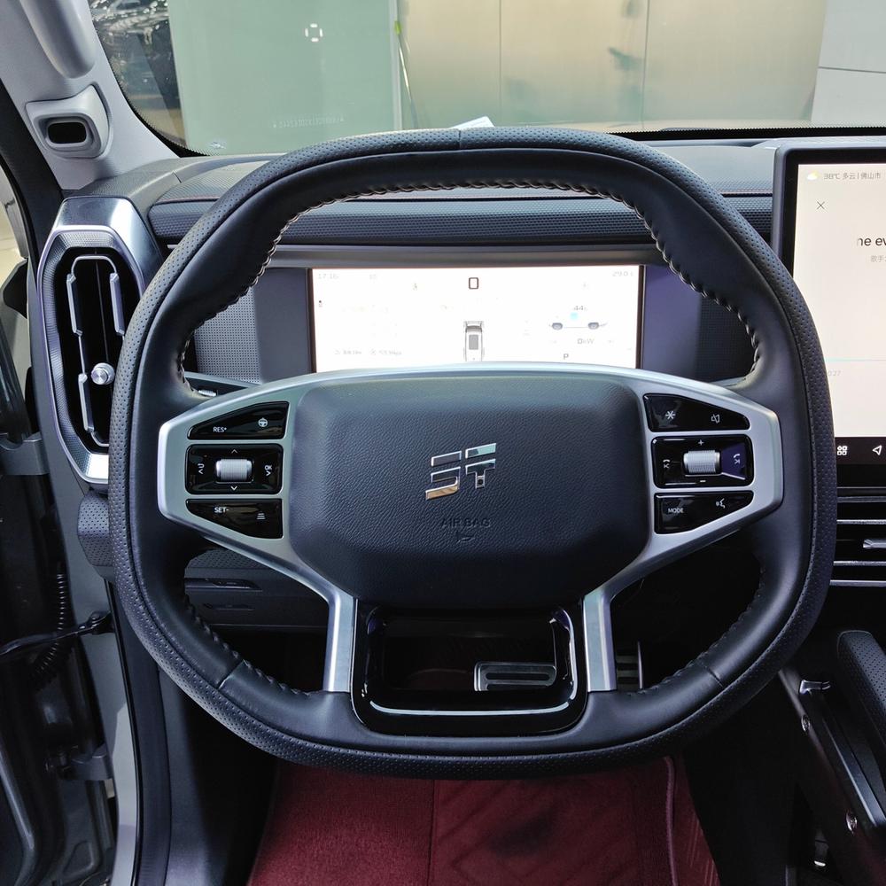 2025 #13 2025 immagine di auto #13